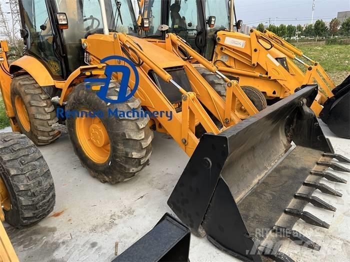 JCB 3 CX Backhoe loaders