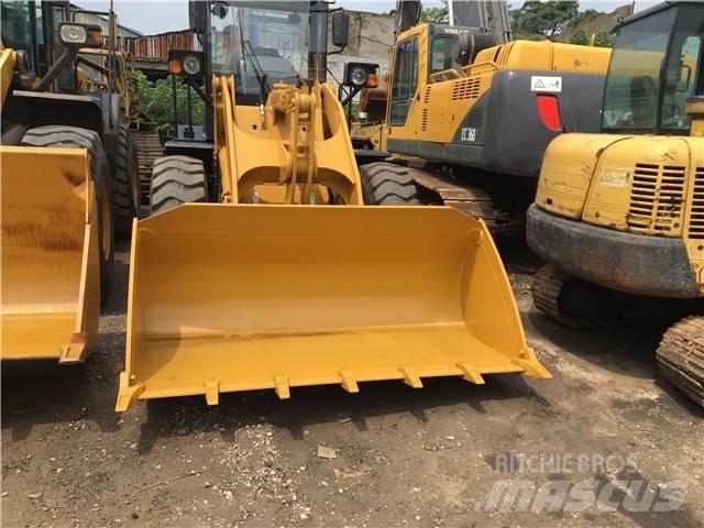 SEM 630B Backhoe loaders