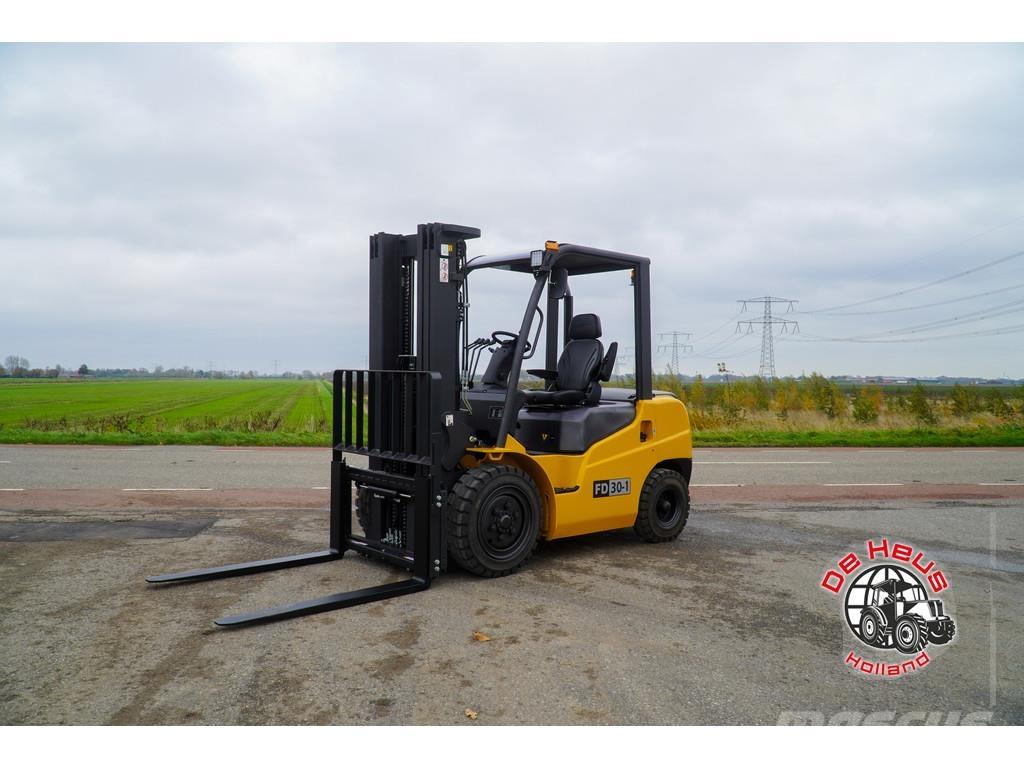 Eurotrac FD30-1 Forklift trucks - others