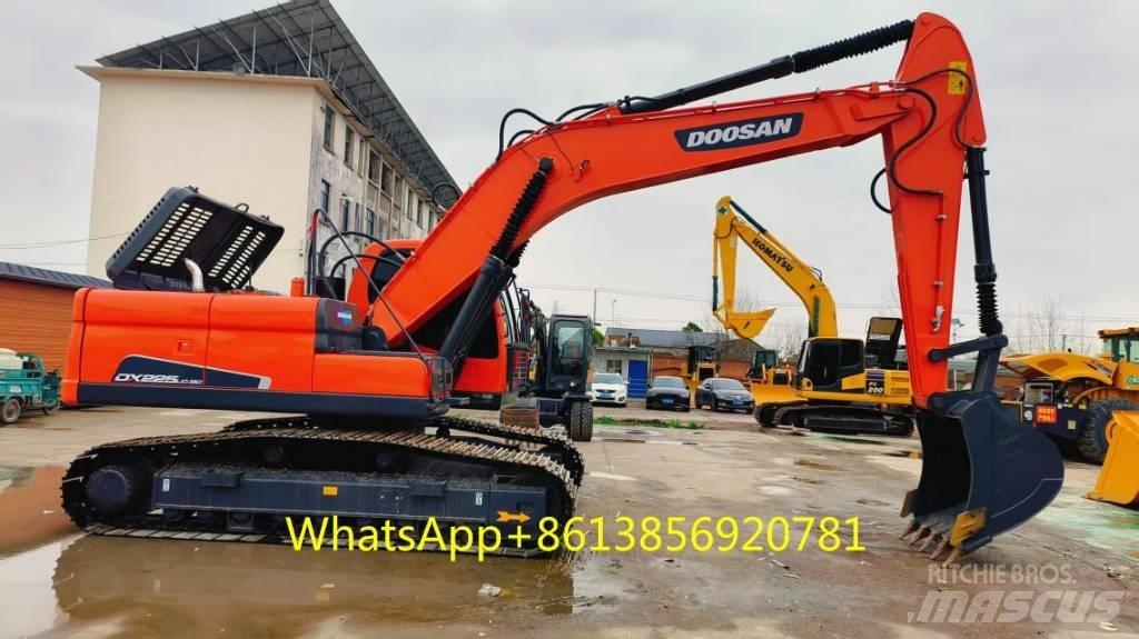 Doosan DX 225 Crawler excavators