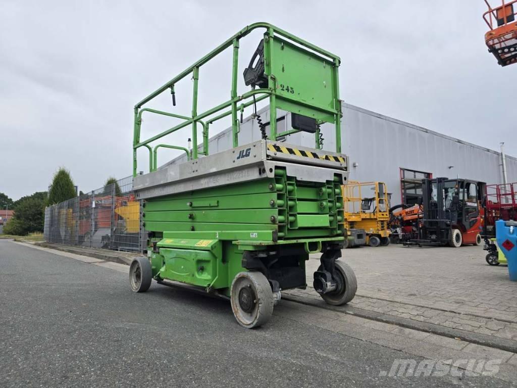 JLG 3246 ES Scissor lifts