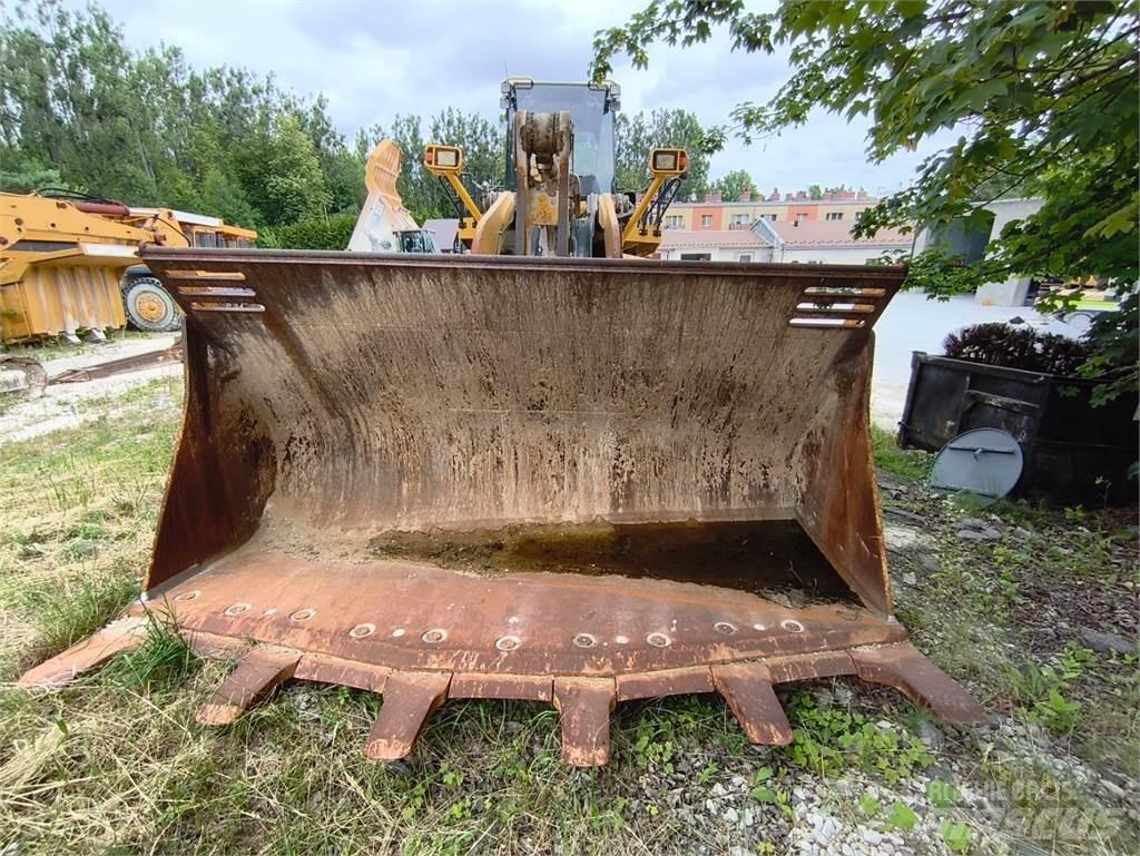 Komatsu WA600-6 Construction - Others