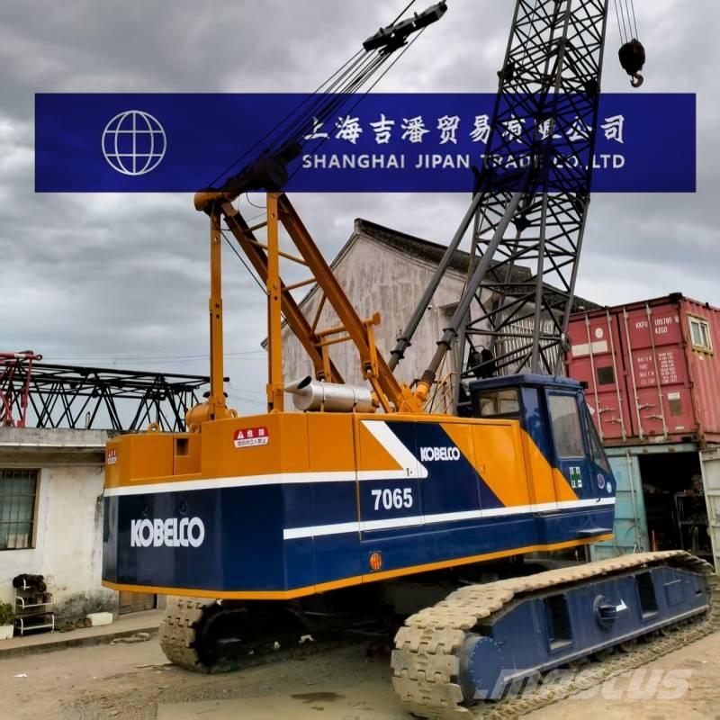 Kobelco 7065 Tracked cranes