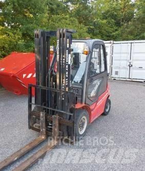 Manitou MI 25 Diesel trucks