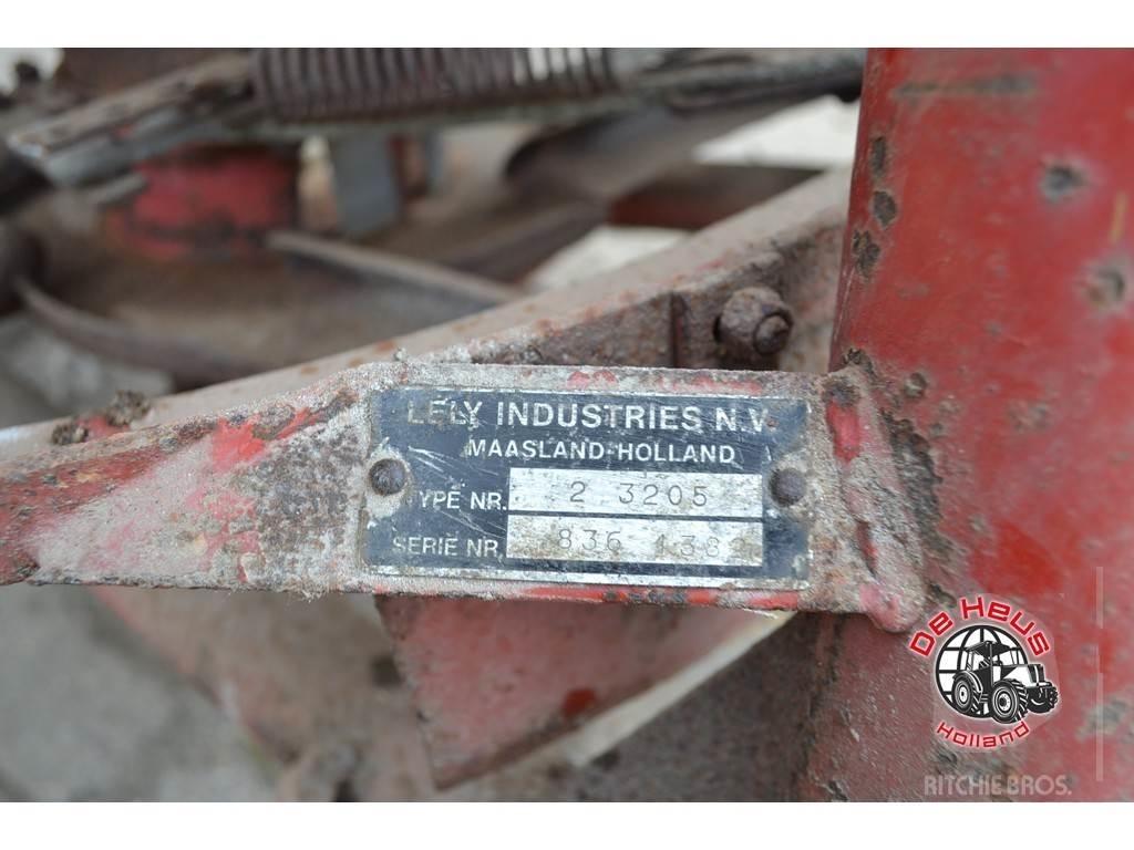 Lely 1250 Mineral spreaders