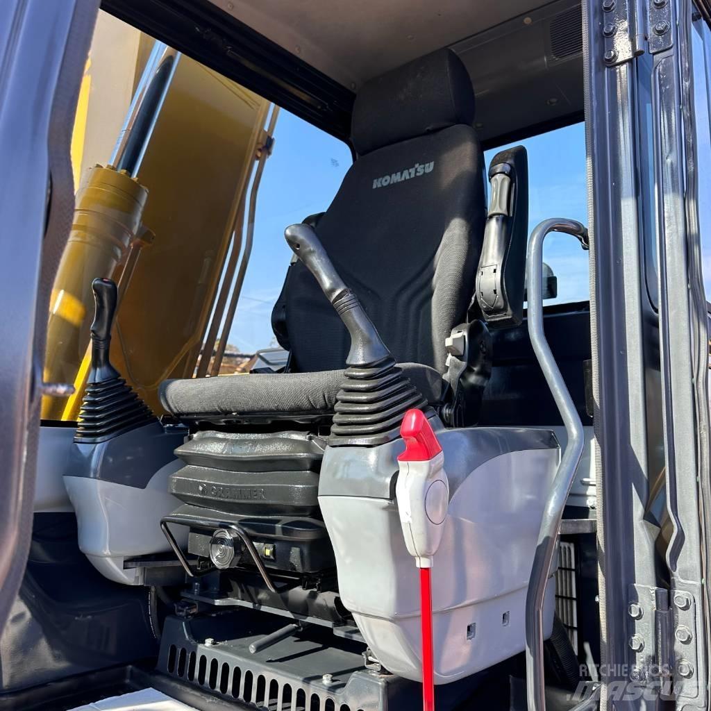 Komatsu PC 130-7 Crawler excavators