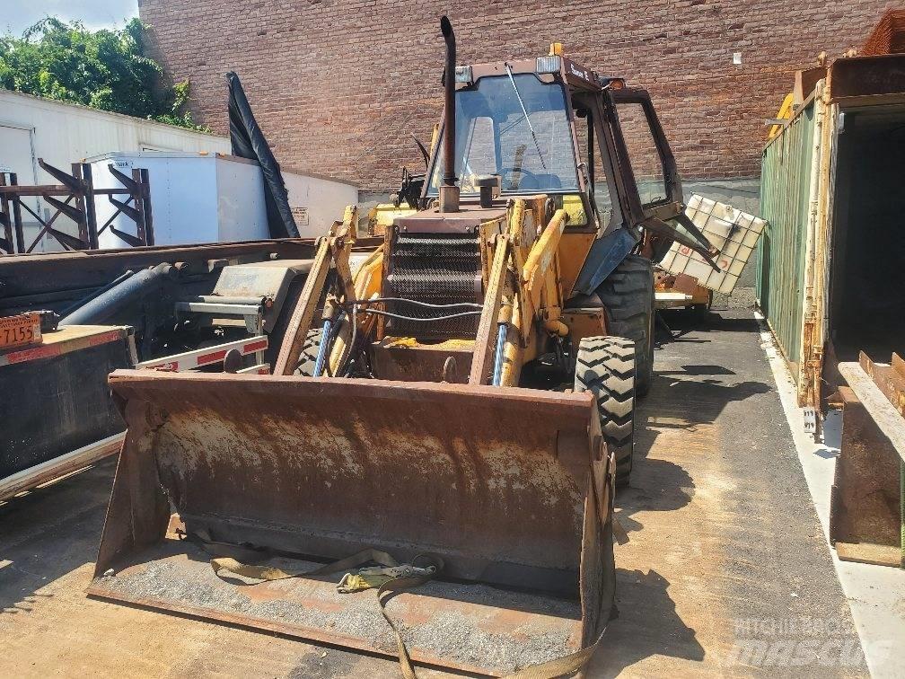 CASE 580 E Backhoe loaders