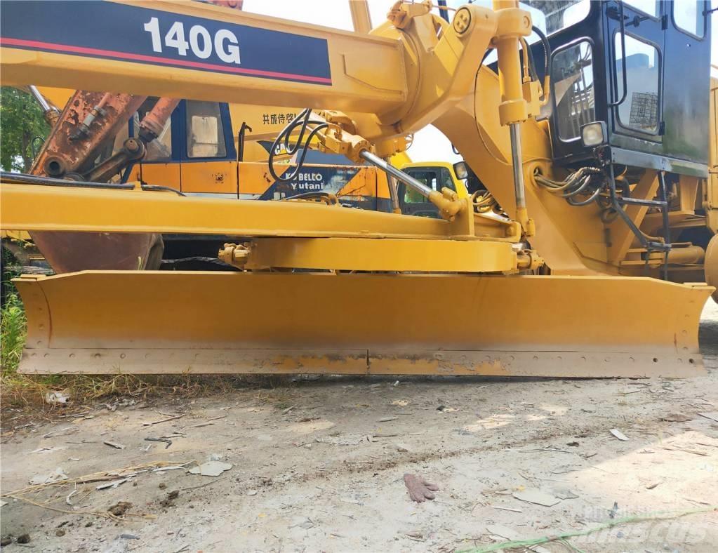 CAT 140G Graders