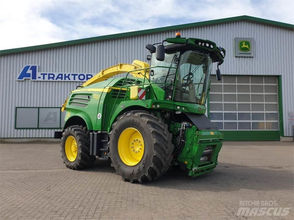 John Deere 8500 Forage harvesters