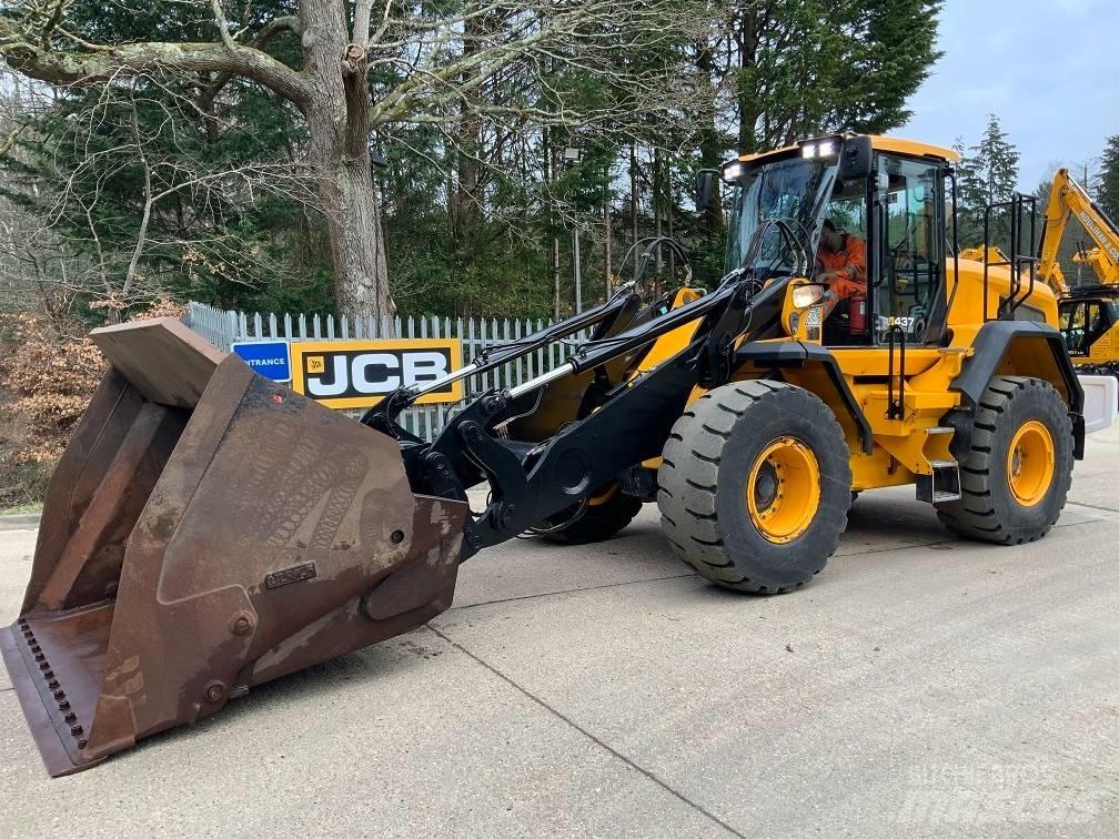 JCB 437 HT Wheel loaders