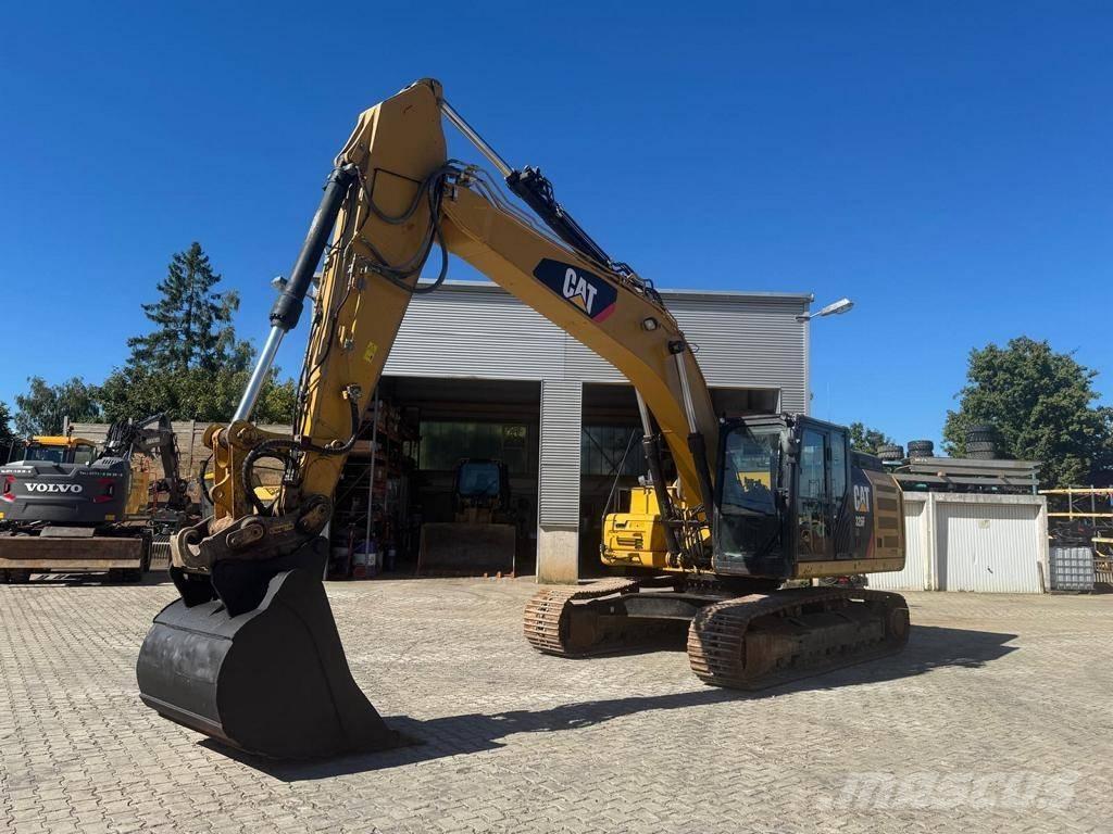 CAT 326 F LN Crawler excavators