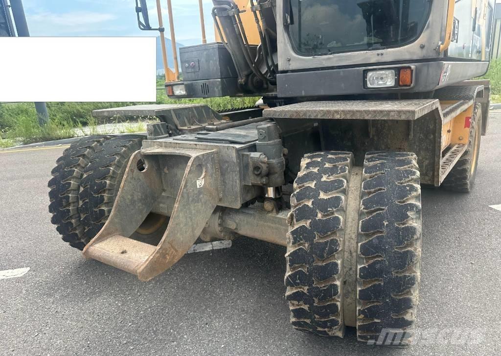 Volvo EW 140 Wheeled excavators
