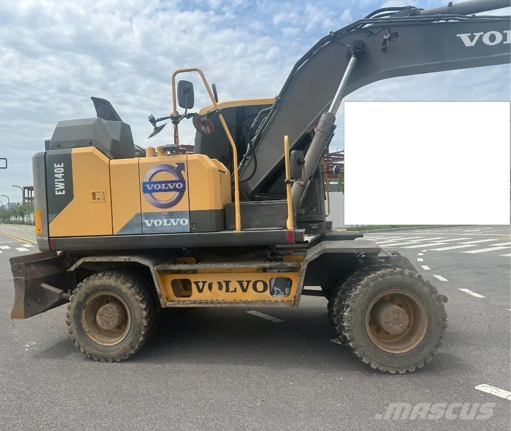 Volvo EW 140 Wheeled excavators