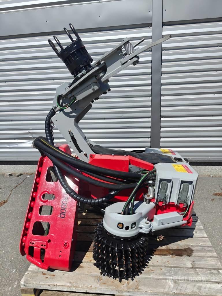 Log Max 5000 D Harvester heads