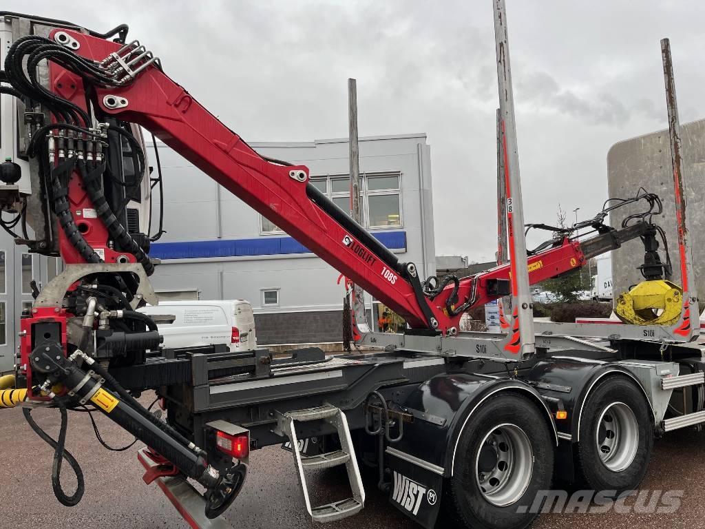 Volvo FH16 750 Globe Timber trucks