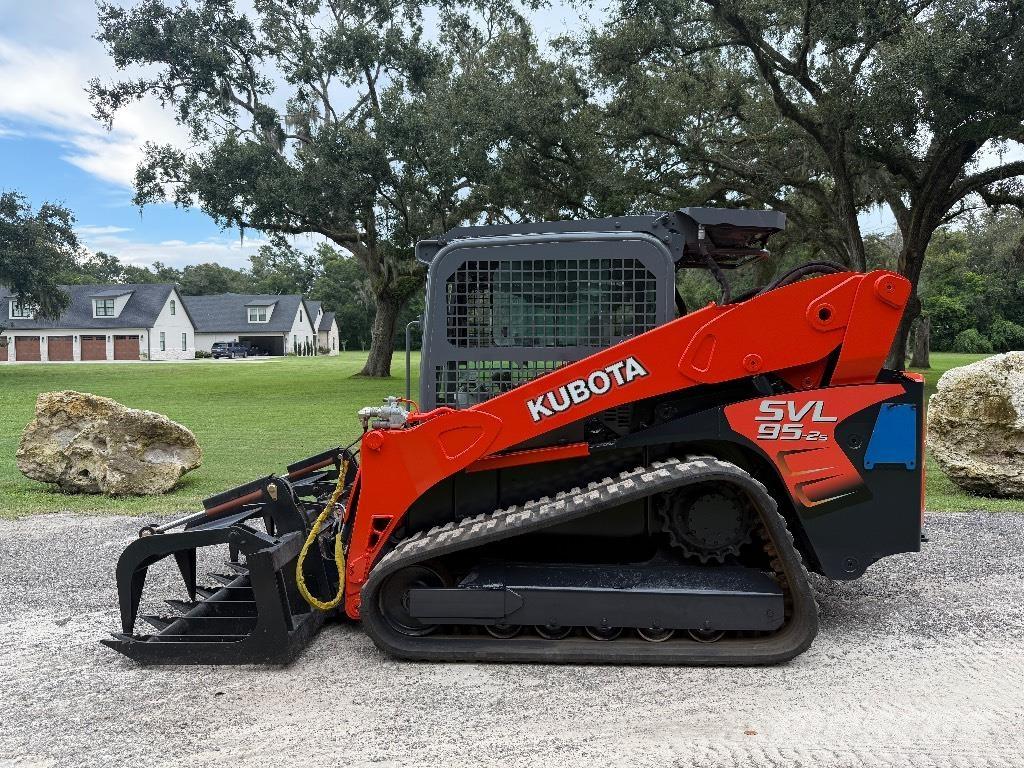 Kubota SVL 95-2 S Skid steer loaders