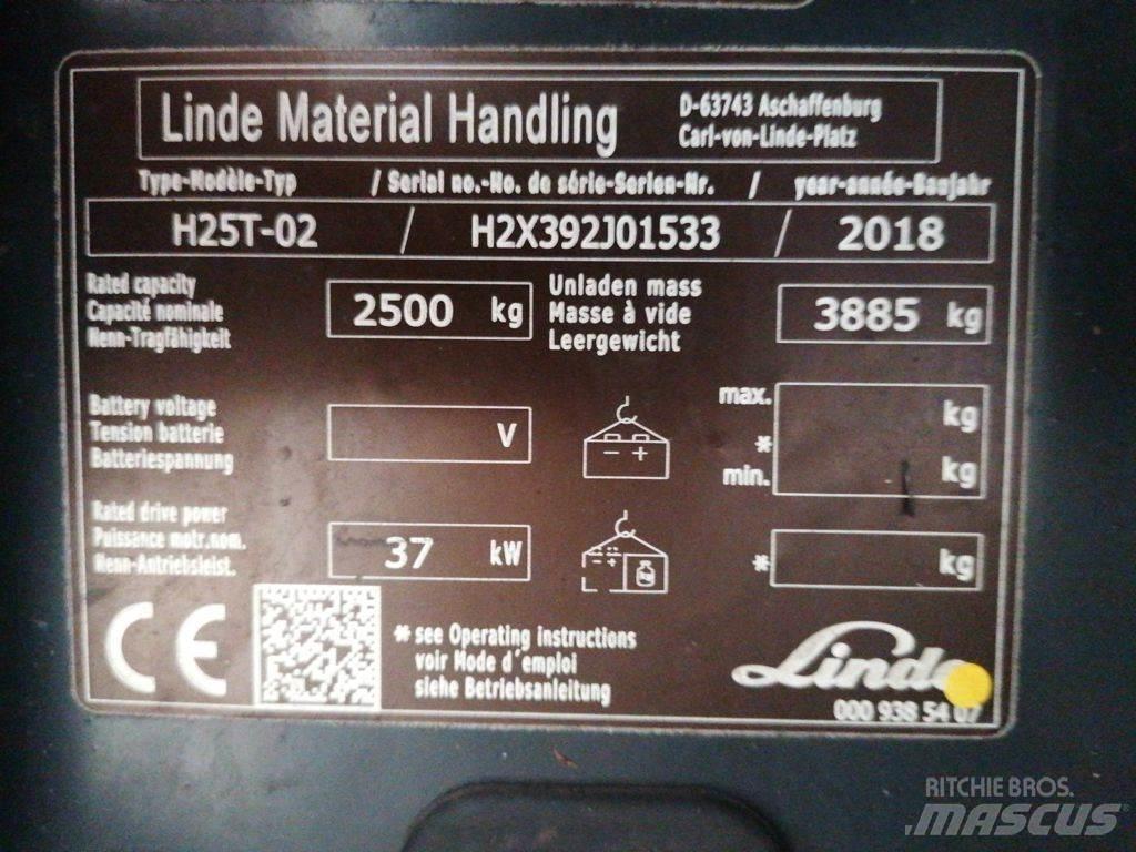 Linde H25T-02 LPG trucks