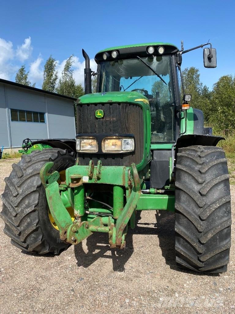 John Deere 6920 S Tractors