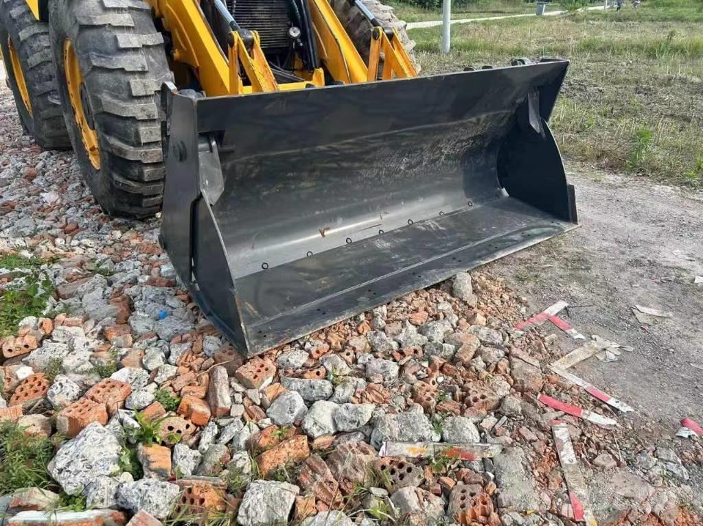 JCB 4CX Backhoe loaders