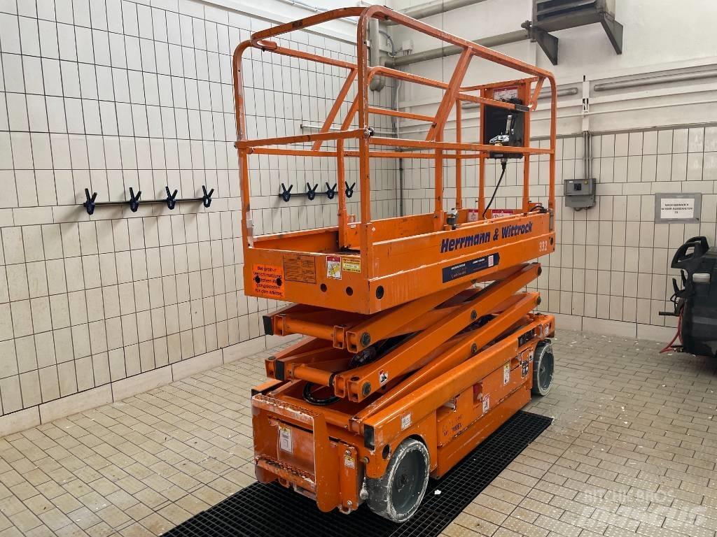 Haulotte Compact 8 Scissor lifts