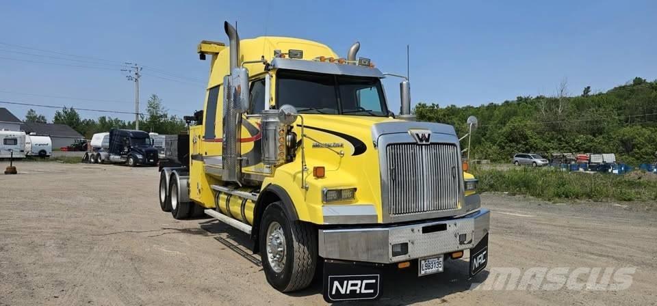 Western Star 4900 SA Recovery vehicles