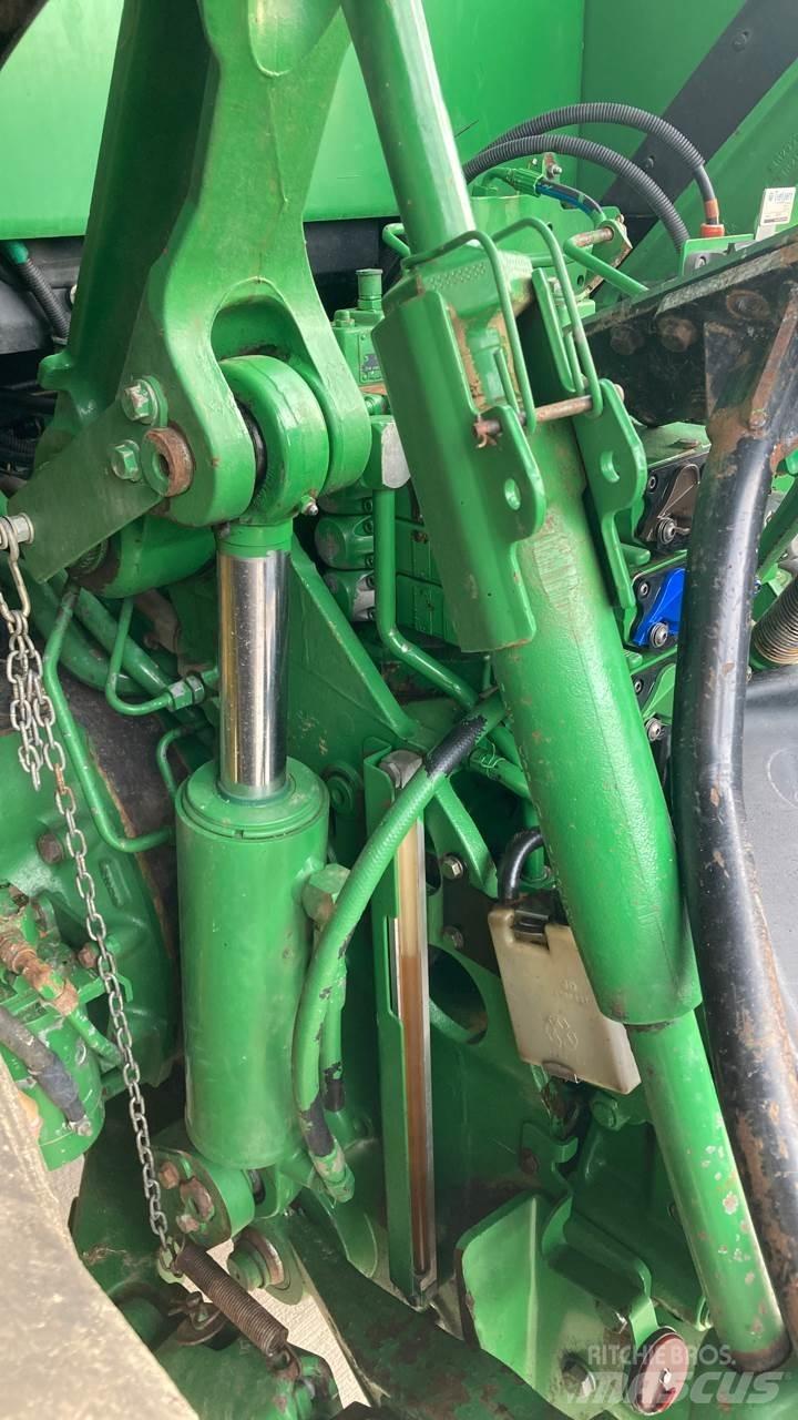 John Deere 7260R Tractors