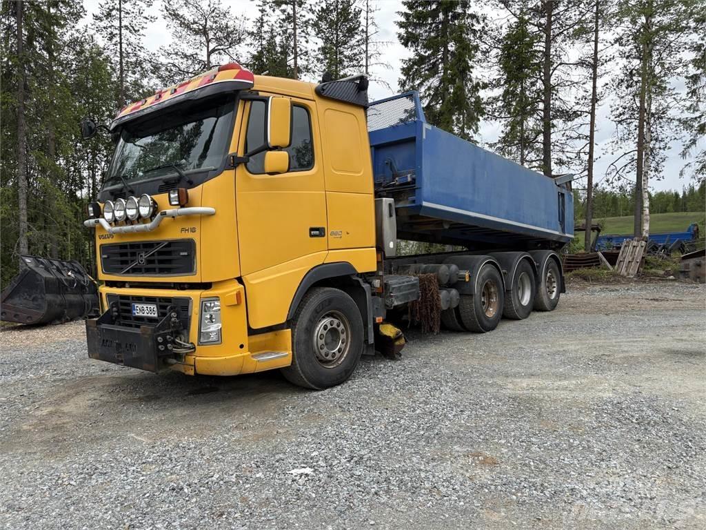Volvo FH16 660 8*4 Tipper trucks