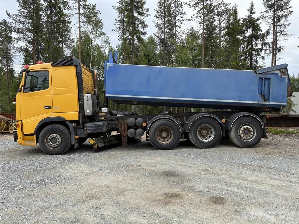 Volvo FH16 660 8*4 Tipper trucks