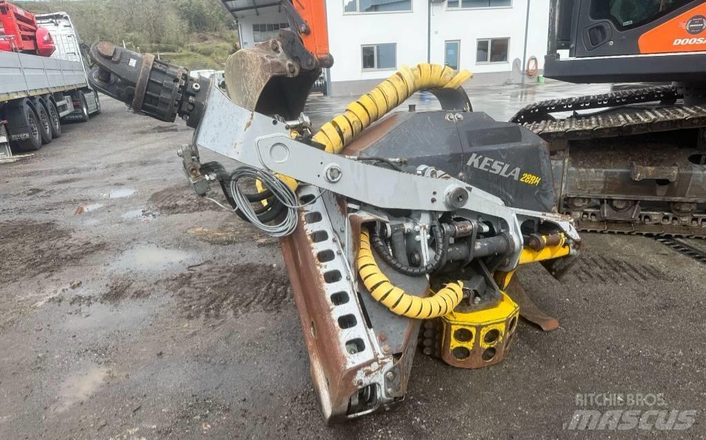 Doosan DX 235 Excavators