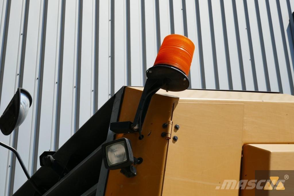 CAT PM622 Asphalt cold milling machines