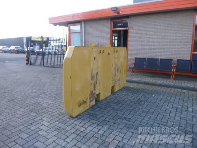 CAT 336 F L Chassis and suspension