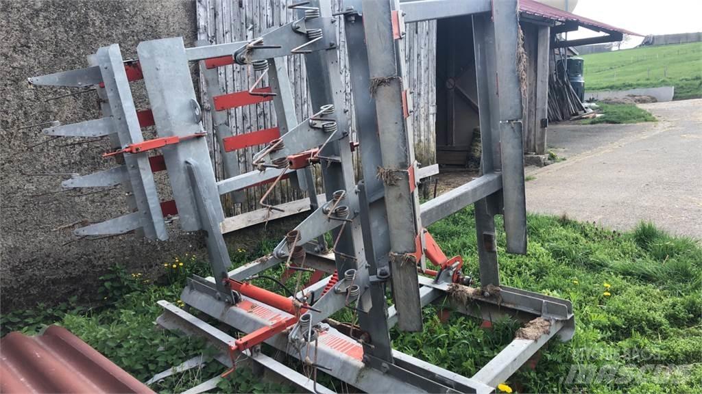 Agram Hp480 Harrows