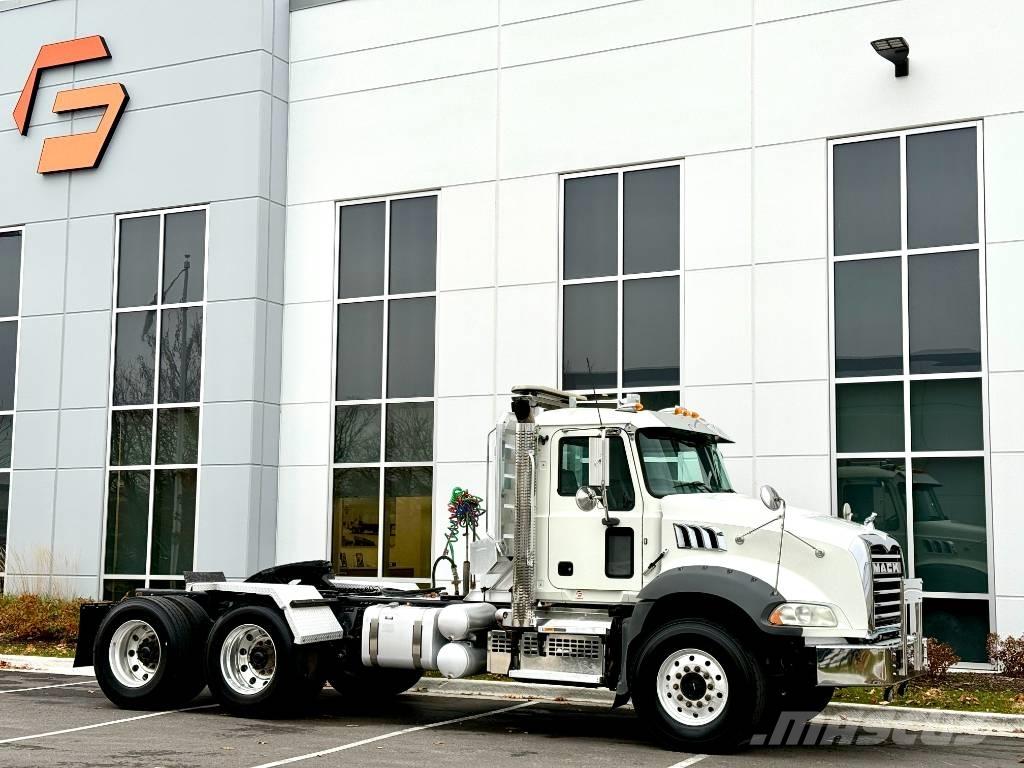 Mack GU813 Tractor Units