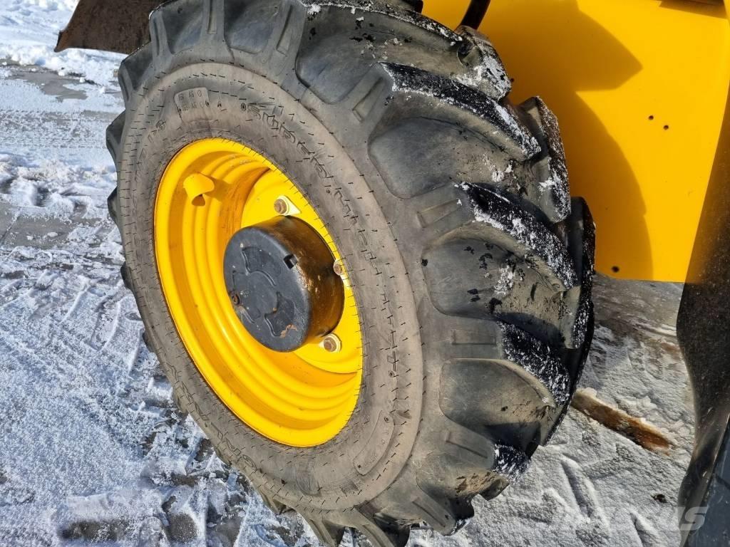 JCB 535-140 - MB9 Telescopic handlers