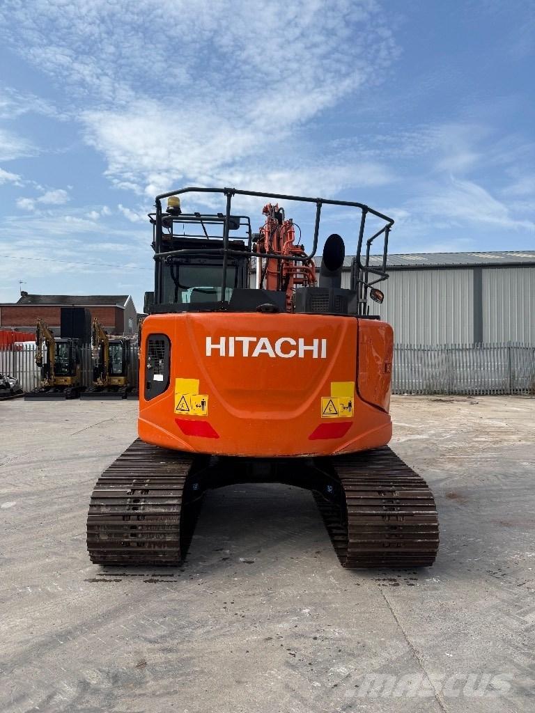 Hitachi ZX 135 US-6 Crawler excavators