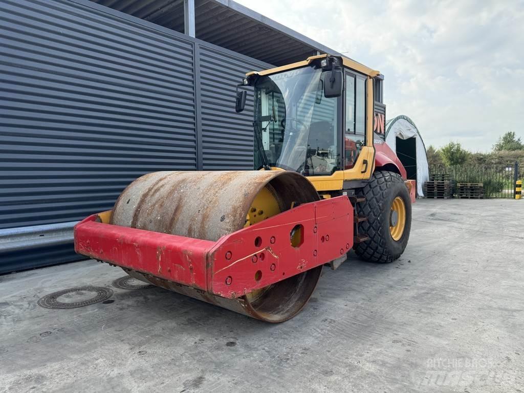Volvo SD135B Single drum rollers