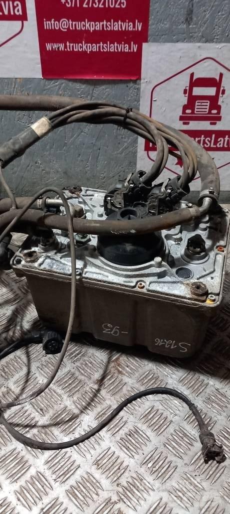 Scania R 440    1884225 Transmission
