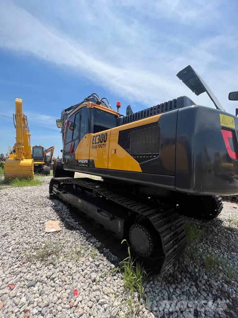 Volvo EC 300 Crawler excavators
