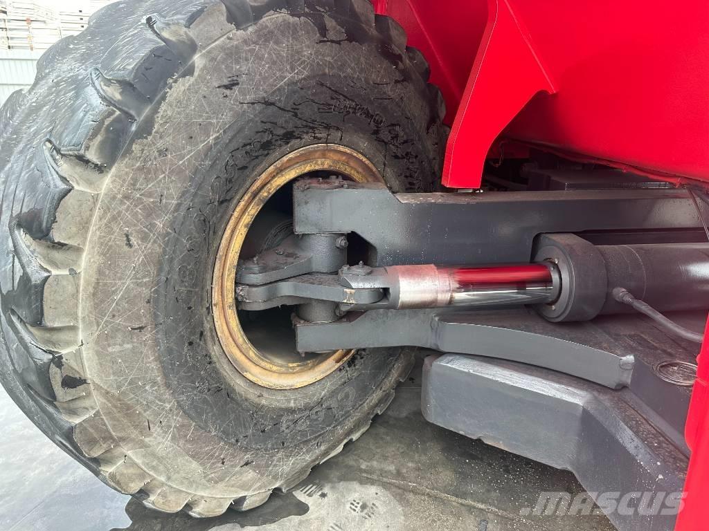 Kalmar DRF 450 Reachstackers