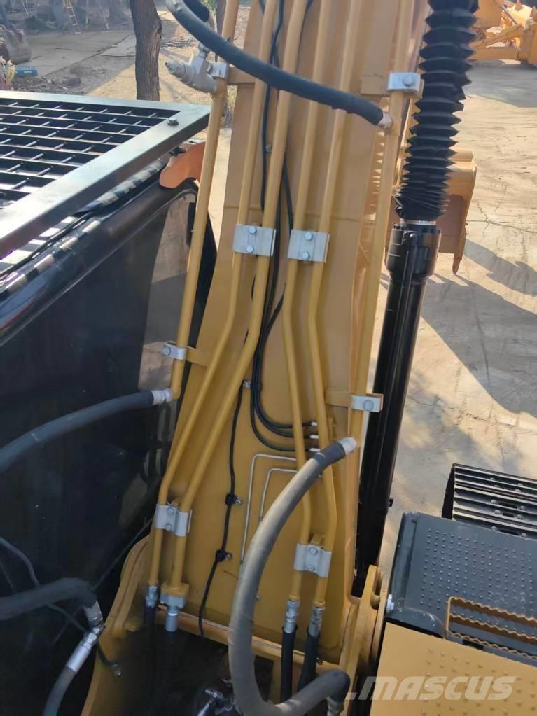 CAT 320 D2L Crawler excavators