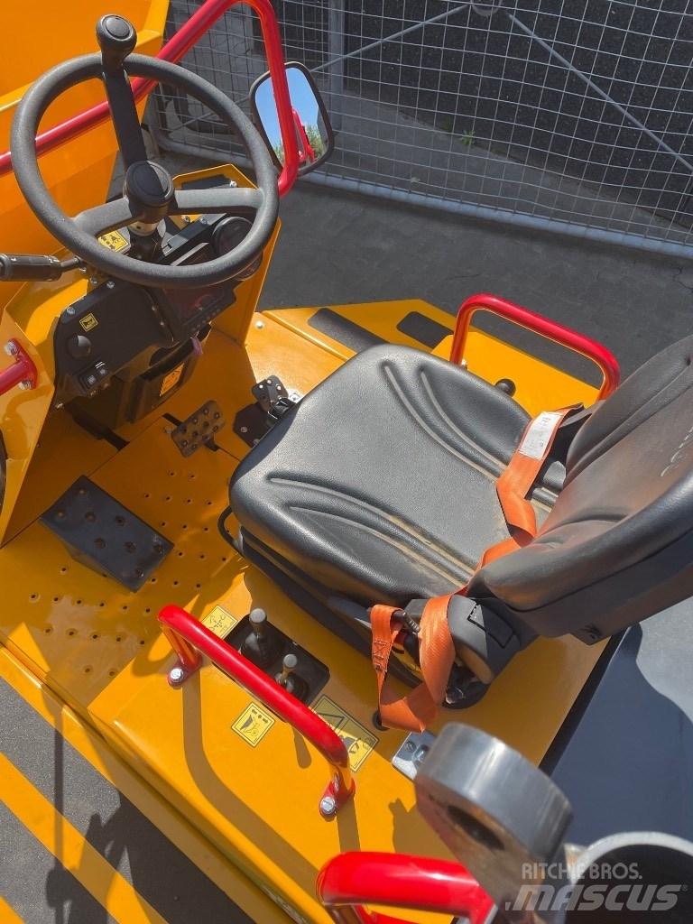 Thwaites T300H Site dumpers