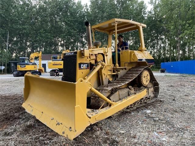 CAT D5G Crawler dozers