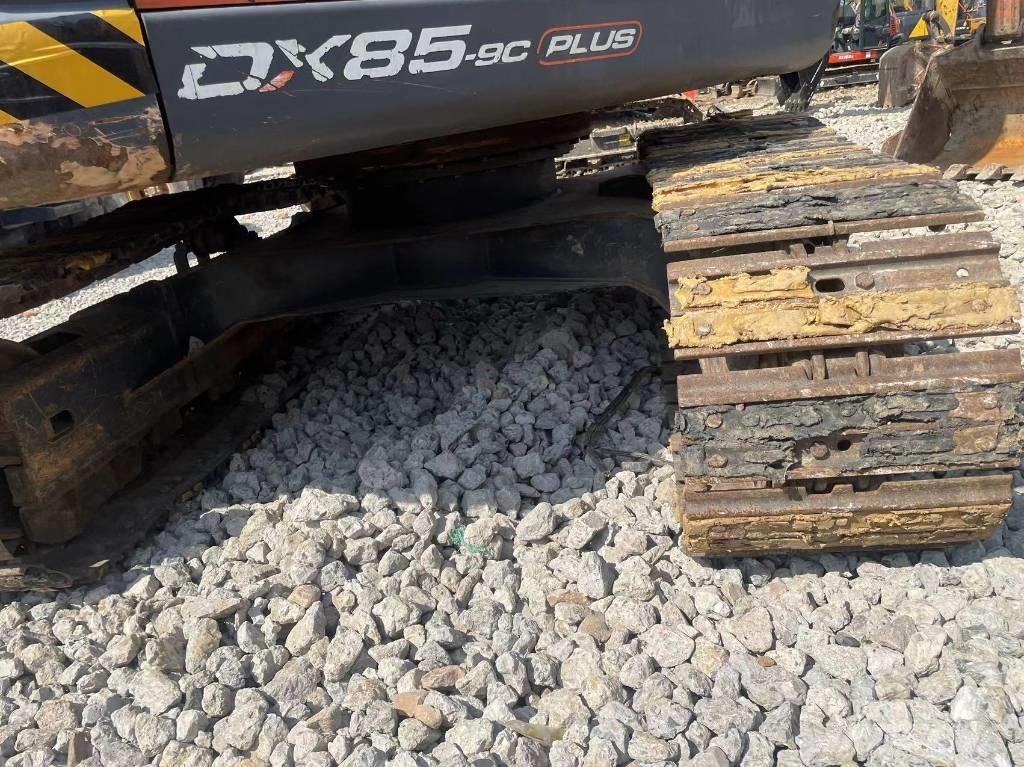 Doosan DX 85 Midi excavators  7t - 12t