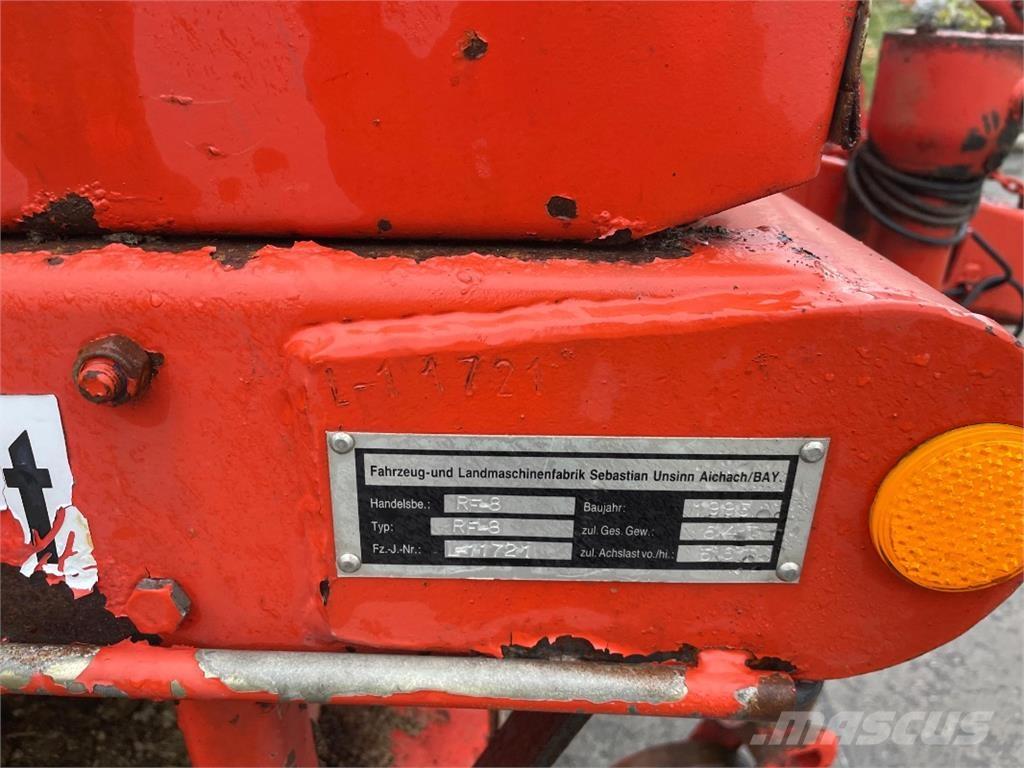 Unsinn RF-8 Receiving hoppers, blowers and elevators