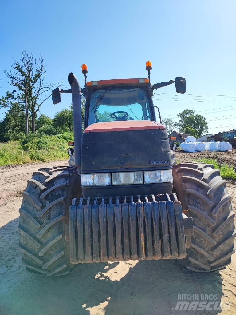 Case IH MX 240 Tractors