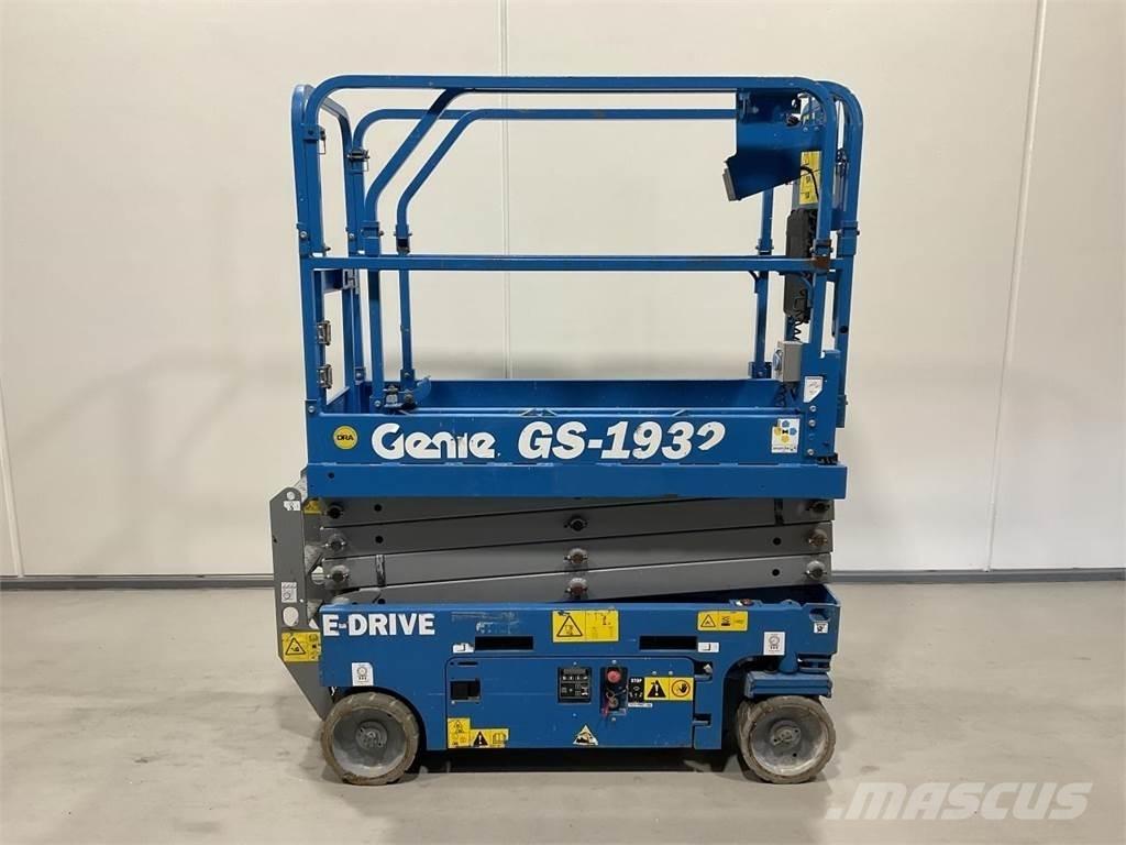 Genie GS-1932 Scissor lifts