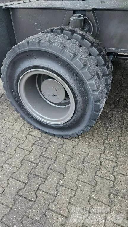 Sennebogen 835MD Waste / industry handlers
