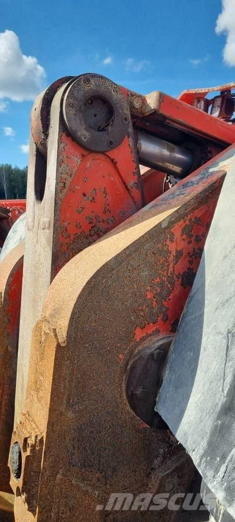 Sandvik LH 410 Underground Loaders