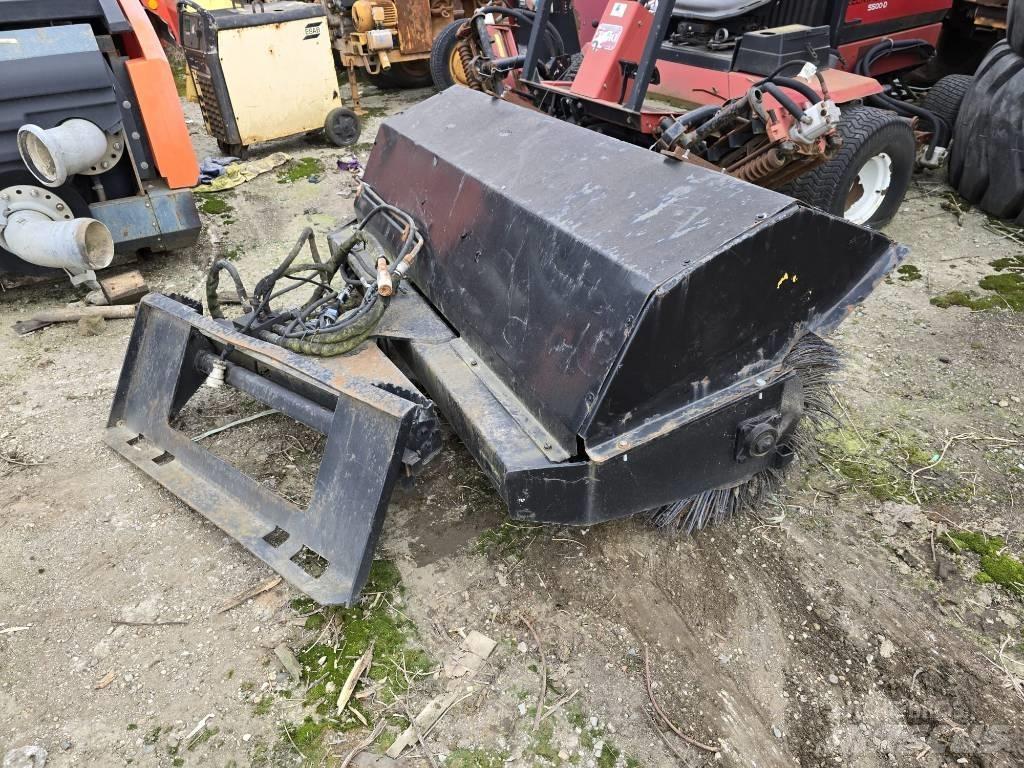 Bobcat Bobcat Sweepers