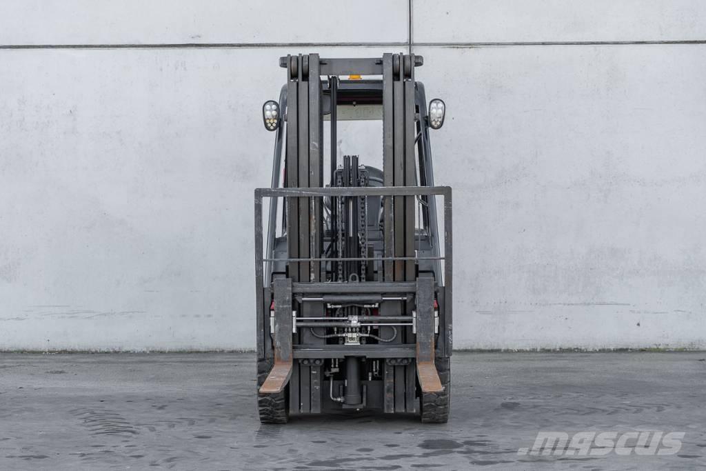 Manitou MI 25 D Diesel trucks